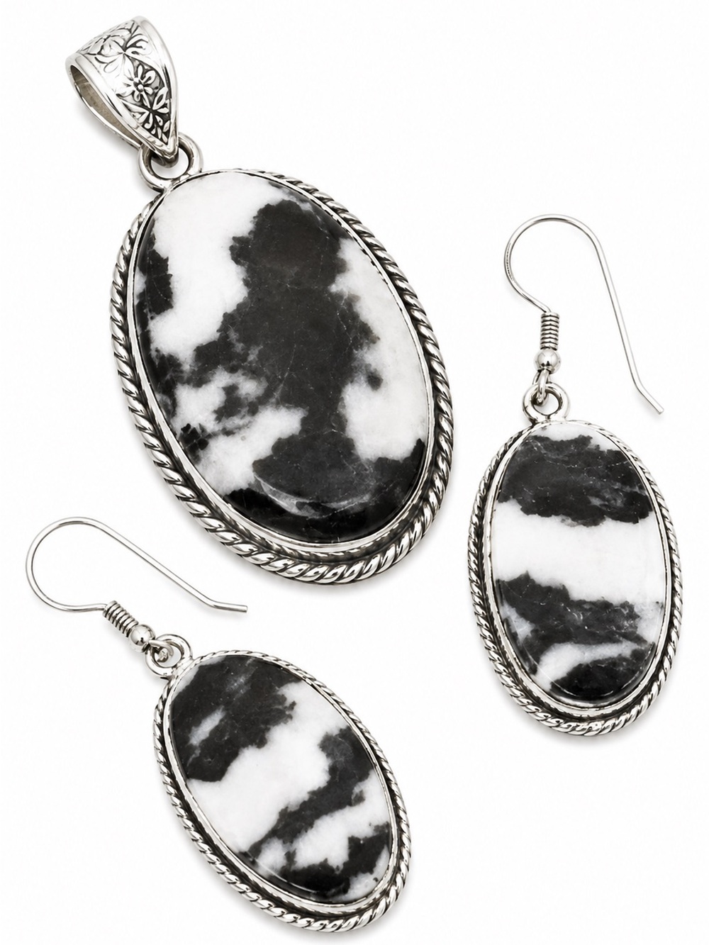 925 Sterling Silver 🤍 Black and White Stone Oval Pendant & Earrings Jewelry Set